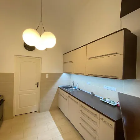 Karolina's Nyugati Budapest